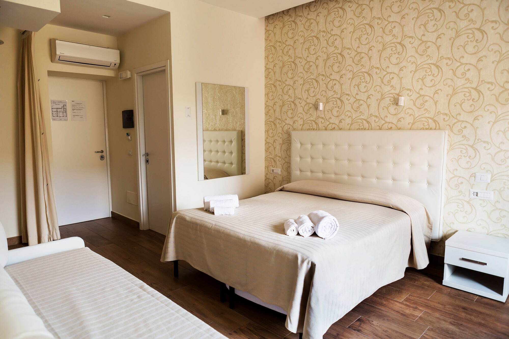 Relais Esquilino Ξενοδοχείο Ρώμη Εξωτερικό φωτογραφία